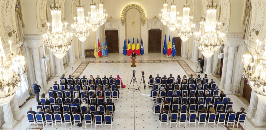 nicusor dan au fost niste masuri dureroase dar au dat rezultatele asteptate 2025 s a incheiat cu o reducere a deficitului si o usoara crestere economica 6968d25946d40