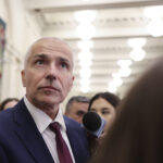 nicusor dan despre acuzatiile de plagiat aduse ministrului justitiei sunt batalii mai importante 69735751155f4 scaled 1