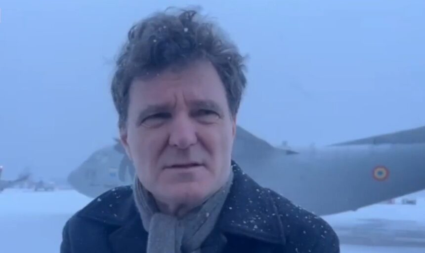 nicusor dan revine in romania dupa ce a ramas blocat la paris cand ajunge avionul spartan la bucuresti 695e6d7bbe4f2