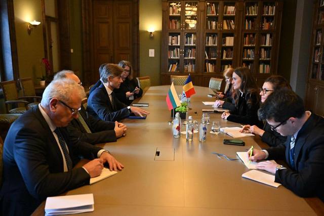 oana toiu despre reuniunea snow meeting de la vilnius am discutat despre importanta strategica a marii negre si a dunarii si extinderea colaborarii internationale pentru protejare 696bd57fc7f9c