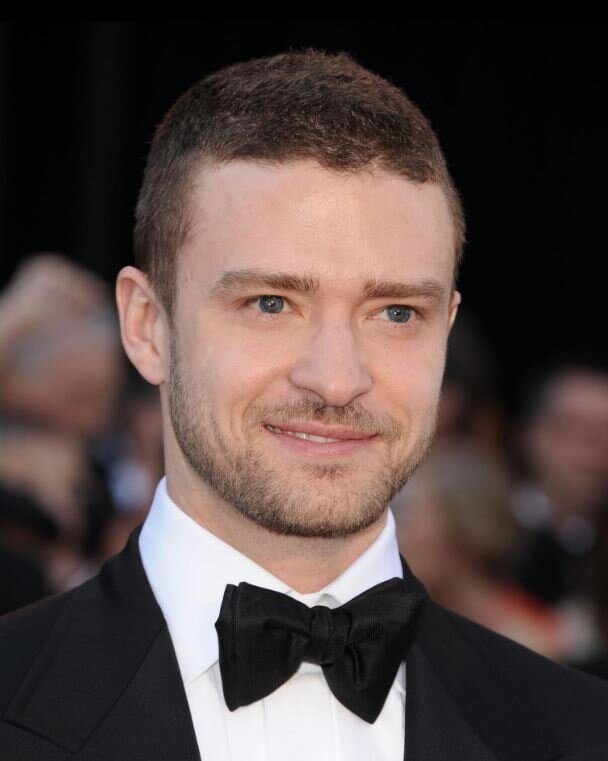 personalitatea zilei producatorul cantaretul si actorul justin timberlake 697dc4b693dd8