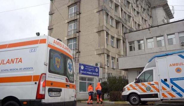 pnl arges cere demisia prefectului ioana facaleata dupa ce a fost acuzata de pacienti ca ar fi intrat peste rand la consult in spitalul judetean de urgenta pitesti prefectul afirm 695d1b3578751