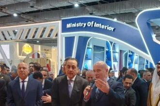 premierul egiptean oaspetele ministrului culturii la standul romaniei din cadrul targului de carte de la cairo 6970f845af312