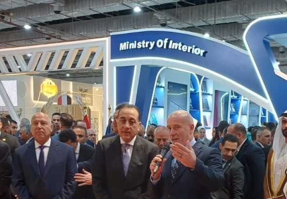 premierul egiptean oaspetele ministrului culturii la standul romaniei din cadrul targului de carte de la cairo 6970f845af312