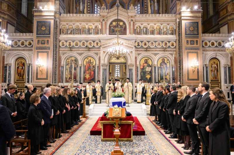 principesa sofia a reprezentat o pe majestatea sa margareta la funeraliile principesei irina a greciei si danemarcei 696e4a60dd15f