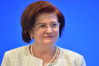 sefa colegiului medicilor la spitalul din buzau au fost consultati in 6 zile 1 562 de pacienti de 3 medici o presiune foarte mare 695ec1c0349e6