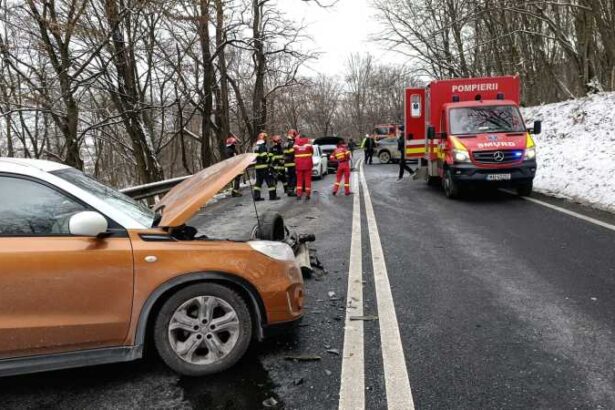 sibiu cinci raniti transportati la spital in urma accidentului de pe dn1 trafic blocat in hula bradului 695659a8defd3