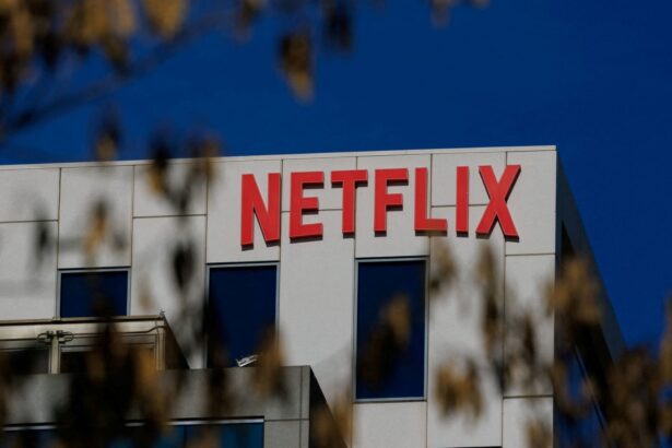 stocks making the biggest moves after hours netflix united airlines interactive brokers and more 696ffb581fd1a