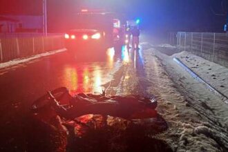 suceava doi minori raniti grav in urma coliziunii dintre motocicletele pe care le conduceau 6979af64eb338