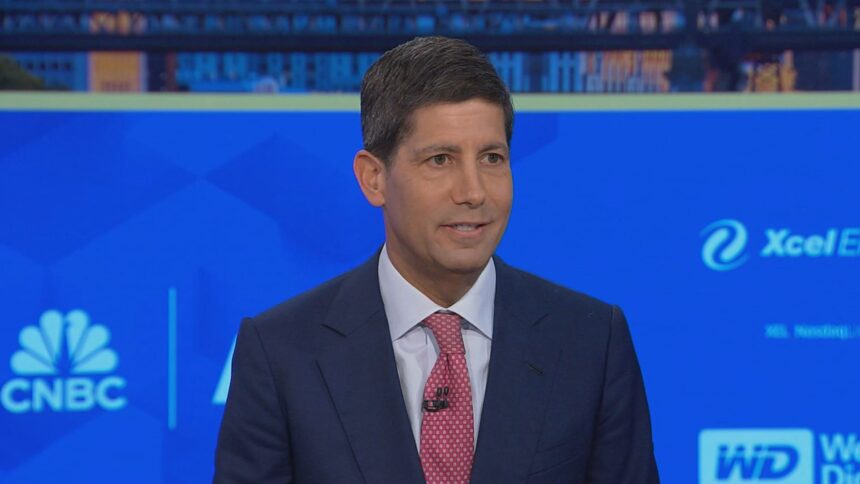 trump nominates kevin warsh for federal reserve chair to succeed jerome powell 697c9e65e57cd