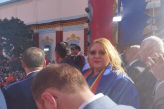 un europarlamentar roman a fost recent in venezuela unde s a pozat cu maduro capturat azi de sua 695917021477c