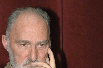 uniunea scriitorilor a murit profesorul universitar emerit andrei ionescu eminent hispanist si traducator 6961679751bac