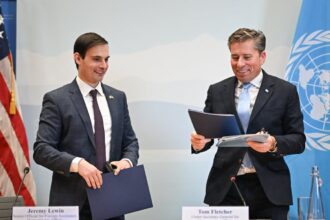 us adapt shrink or die terms for 2bn aid pot will mean un bowing down to washington say experts 6956c5f3873d8