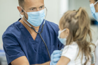 video camerele de garda ale spitalelor din toata tara sunt pline de pacienti cu gripa sau infectii respiratorii apelul medicilor 6963b36c3bee8