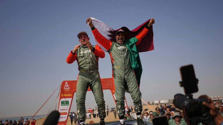 video dacia castiga raliul dakar nasser al attiyah campion pentru a sasea oara 696b930f05d11