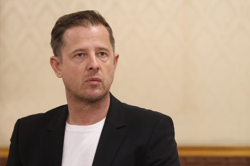 video liberalul hubert thuma iese la atac si ii aduce aminte lui ilie bolojan ce declara in 2017 cand era primar thuma este principalul contestatar al premierului in pnl 6977e1d4d1f65