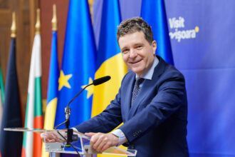 video nicusor dan despre relatia dintre ue si statele unite am revenit in parametri normali 69728cc2a8757