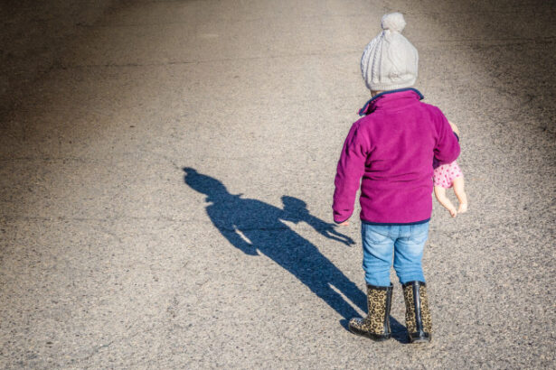 video pedeapsa pentru manipulare psihologica asupra unui minor psihiatru e nevoie de consiliere pentru a facilita conexiunea parinte copil 696b6fc98ab6d