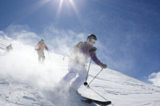 video statiunile montane pline de turisti avertismentul salvamontistilor dupa valul de accidentari din ultimele zile 69627a83b861d