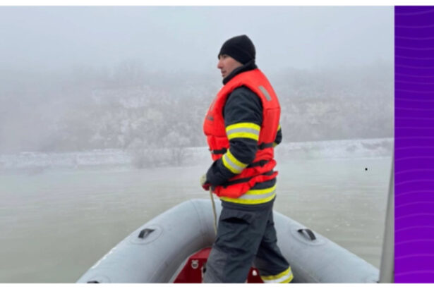 video un marinar de 36 de ani a disparut de pe o barja care navigheaza pe dunare colegii lui au alertat pompierii 6970928be2260