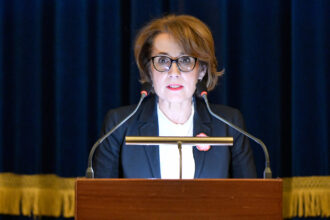 amendament depus o senatoare pnl cere ca pacientilor cronici sa le fie platita si prima zi de concediu medical 69833a1f2d9c9 1