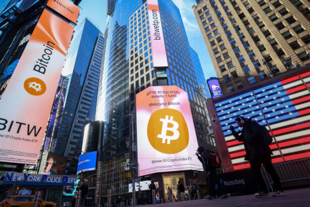 bitcoin bleeds for second straight day nearly grazes 72000 69839ee4c532e