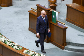 bolojan in plenul senatului la motiunea simpla pe acordul ue mercosur cand nicusor dan anunta ca romania este in favoarea acestui acord nimeni nu s a ingrijorat 6989ff8937be3