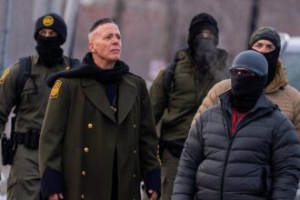 border patrol chief praised federal agent who shot us citizen in chicago 698d208311ee6