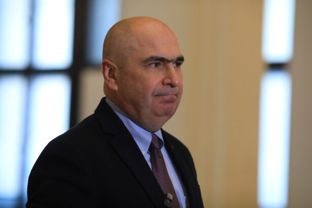 culisele sedintei in care bolojan a pierdut votul in interiorul partidului cum a esuat planul 10 dintr o lovitura al presedintelui pnl 6981d76767bdd scaled 1