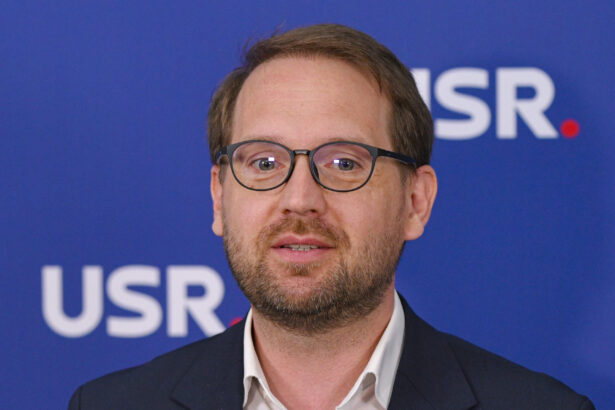 dominic fritz despre pachetul de solidaritate propus de psd usr nu va fi de acord sa spunem trecem pe caiet si sa plateasca urmatoarea generatie 699a1565b2560