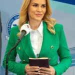 europarlamentarul psd gabriela firea majoratul digital nu este un moft nu este o constrangere a drepturilor ci o protectie necesara a copiilor nostri video 69805e48eac56