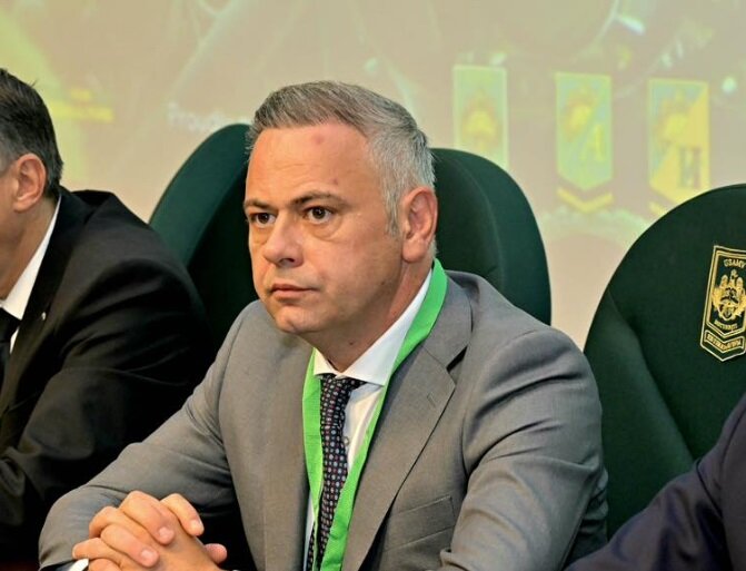 florin barbu ministerul agriculturii a fost singurul minister care in anul 2025 a avut o economie de 14 la fondul de salarii 699210448a244