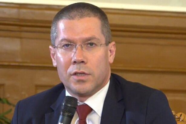 judecatorul ccr dacian dragos spune ca nu sunt motive pentru a fi suspendat tinta nu sunt eu 6984e76b20fd9