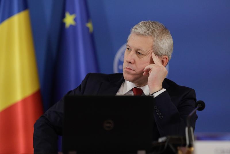 ministrul de interne il contrazice pe raed arafat pe tema accesului copiilor la retelele sociale nu rezolva nimic 697f532c60952