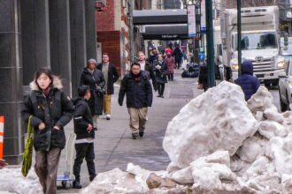 new york city gets first blizzard warning in nine years as area hunkers down 699a2b252028e