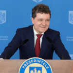 nicusor dan spune ca are cate 5 nume pentru sefii sie si sri numirile se vor intampla relativ curand 699464c20f0fe