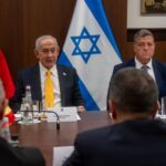 presedintele camerei deputatilor sorin grindeanu primit de premierul israelian benjamin netanyahu la ierusalim am convenit sa acceleram legaturile economice romana israeliene 698223b15aafb
