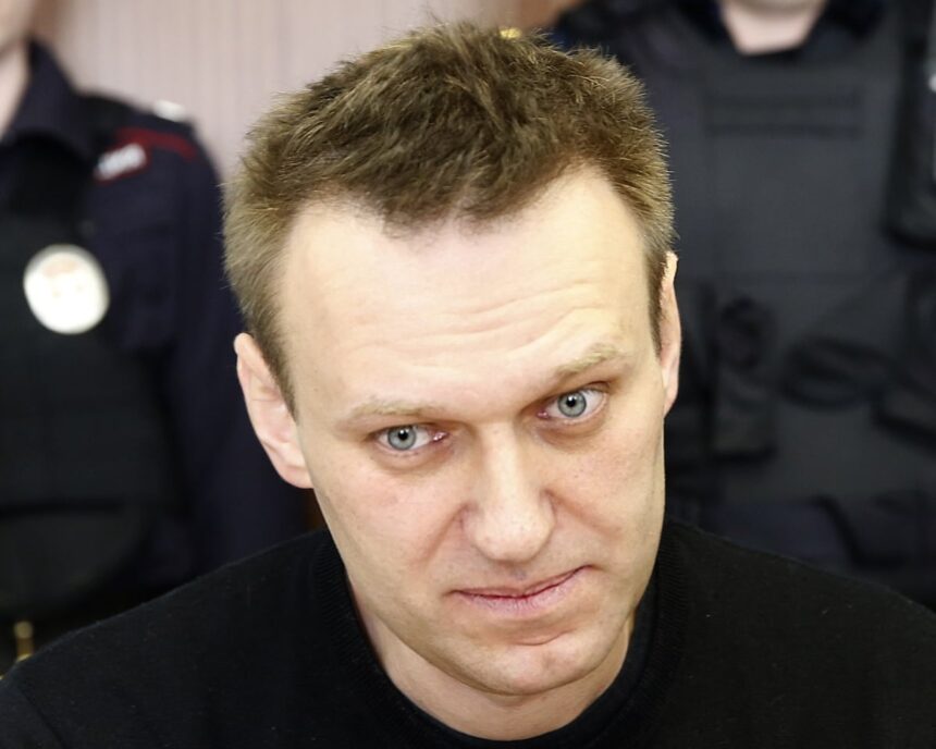 uk considers new russia sanctions after navalny frog toxin finding 69920d04313ac