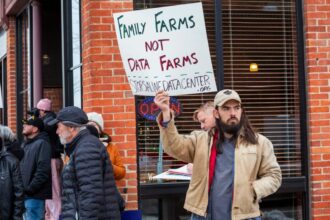 us farmers are rejecting multimillion dollar datacenter bids for their land im not for sale 6999bbd449499