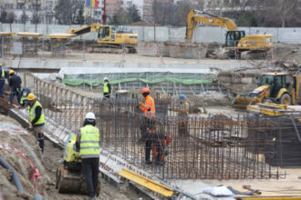 cand vor fi ridicate primele restrictii de trafic rutier la piata unirii primaria sector 4 refacerea planseului a ajuns la jumatate 69c155fcdd35c