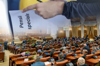 ce s a intamplat cu proiectul de lege care elimina pensiile speciale ale primarilor usr acuza psd de abuz de procedura cum a fost plimbata initiativa intre camere 69caacd6ee311