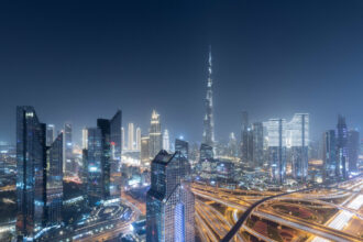 emiratele arabe unite au revocat permisele de sedere pentru toti cetatenii iranieni 69c8feae883e8