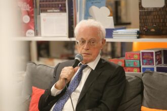 lionel jospin fost premier al frantei a murit la 88 de ani 69c103047c46f