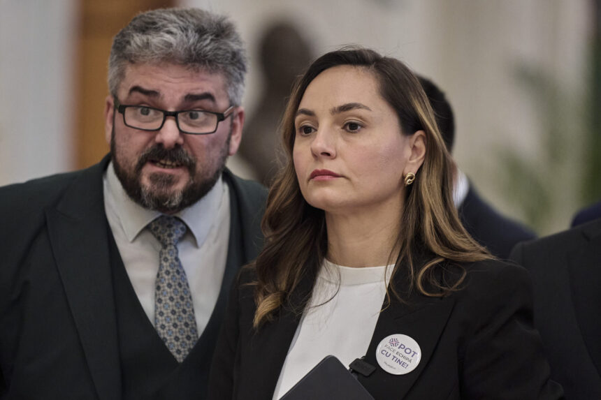 peste 40 de parlamentari vor abrogarea legilor care interzic propaganda legionara si antisemitismul in romania initiatorii sunt de la aur sos si pot 69cba8c1632a1 scaled 1