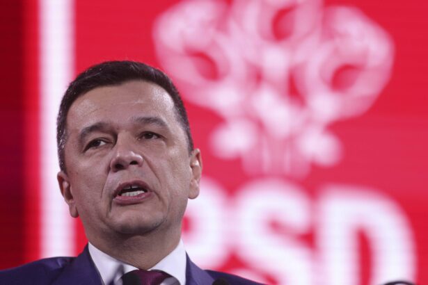primar psd grindeanu face un joc periculos si cu partidul si cu tara psd va fi inghitit de aur cu totul 69c6b98d1ddec scaled 1
