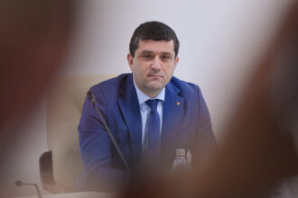 radu miruta romania discuta cu 15 companii ucrainene pentru productia de drone prin safe 69cacd8dd52bb