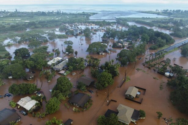 thousands ordered to evacuate as hawaii hit by severe flash floods 69bdb2164b63d