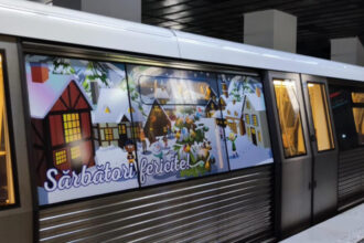 trafic perturbat la piata unirii 2 din cauza unei defectiuni la usa unui tren 69ba60bea9c85