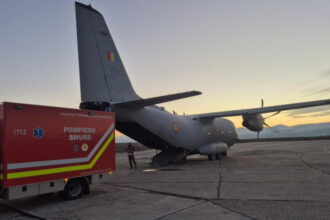 trei pacienti cu arsuri transferati in germania cu o aeronava c 27j spartan a fortelor aeriene romane 69bd1d7debd28