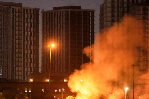 us contractors stranded in iraq under threat of imminent attack we are sitting ducks 69baaa37a4e47